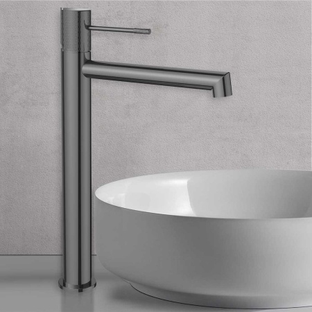 Смеситель Vincea Desire VBF-1D2GM для раковины вороненая сталь
